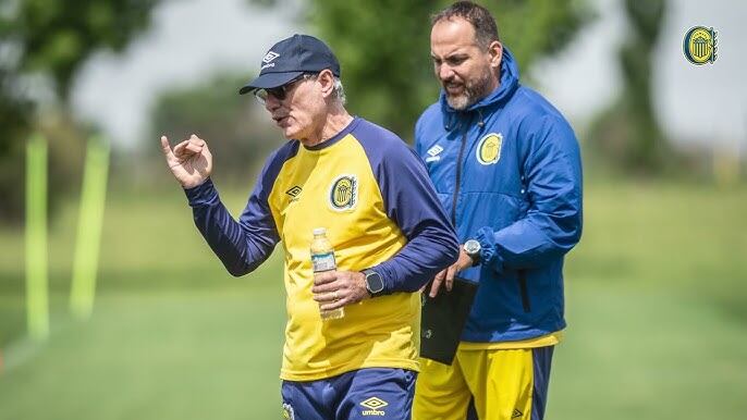 Holan se mantiene fiel a lo que funcionó y no hace cambios.