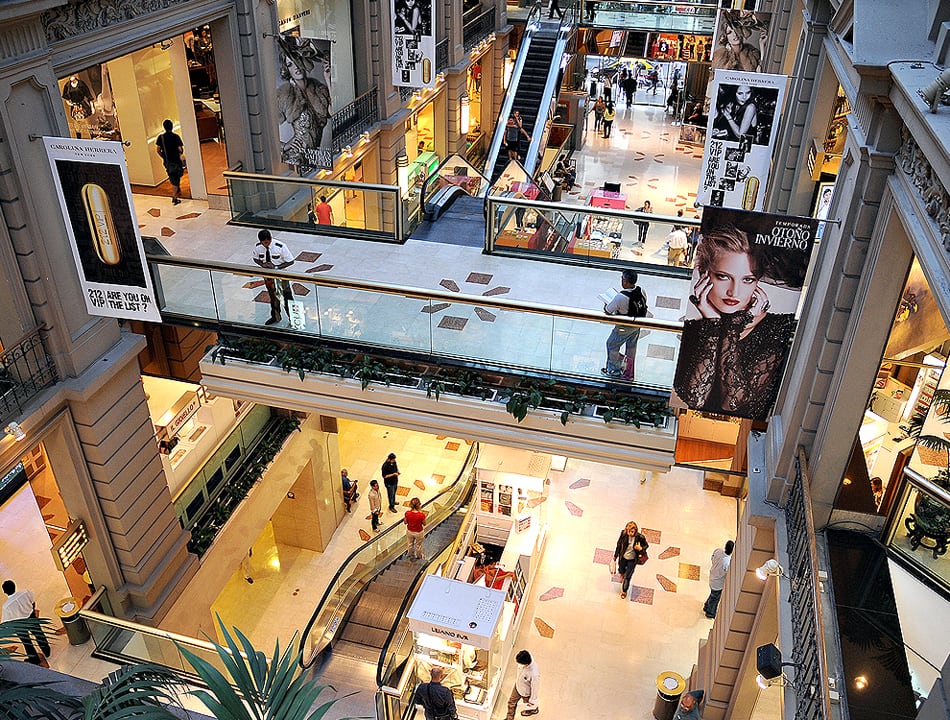 El turismo de compras a Chile y Paraguay afecta especialmente a provincias de frontera.