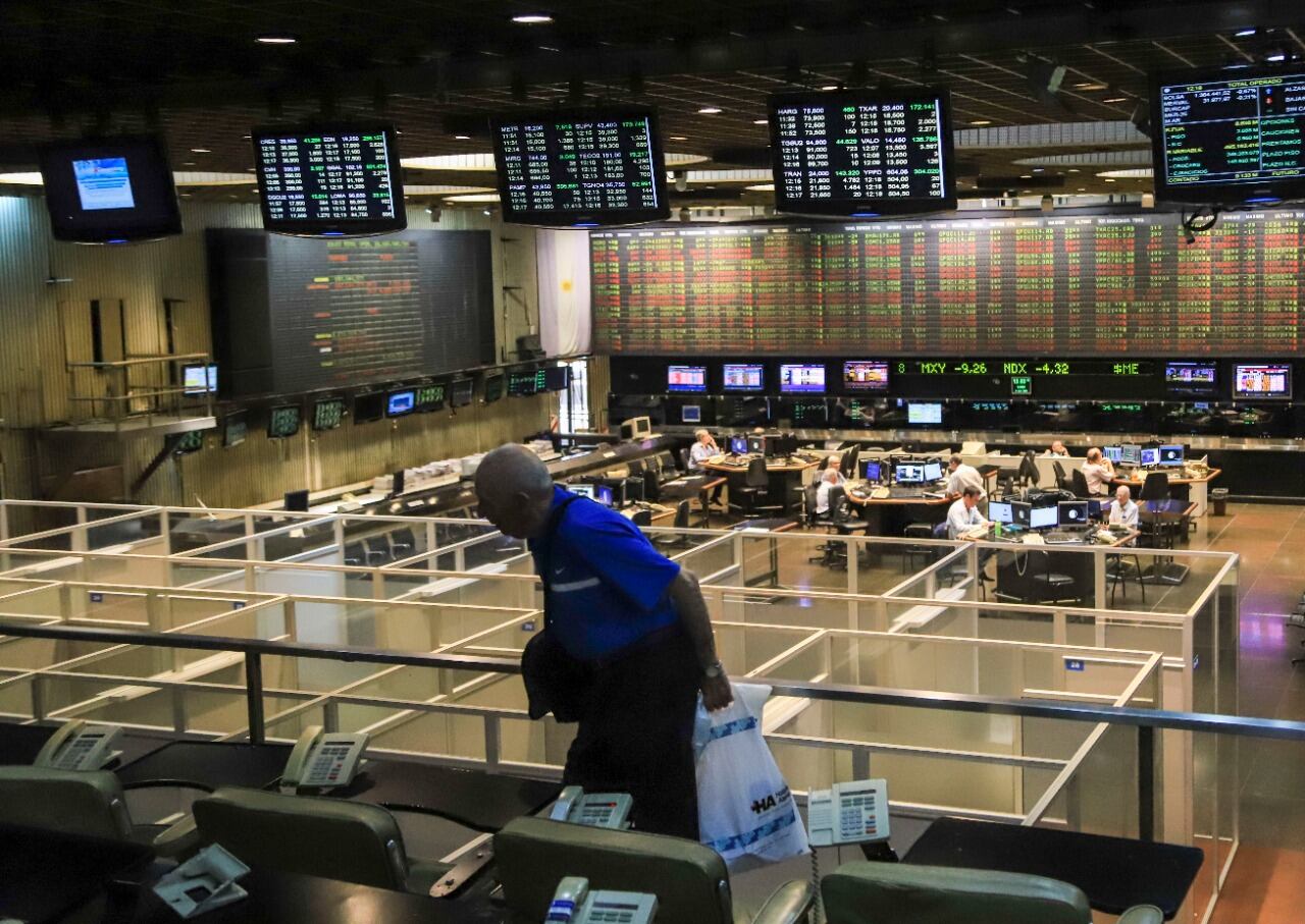 El Merval se desmarcó de la bolsa de Estados Unidos que no tuvo un buen año.