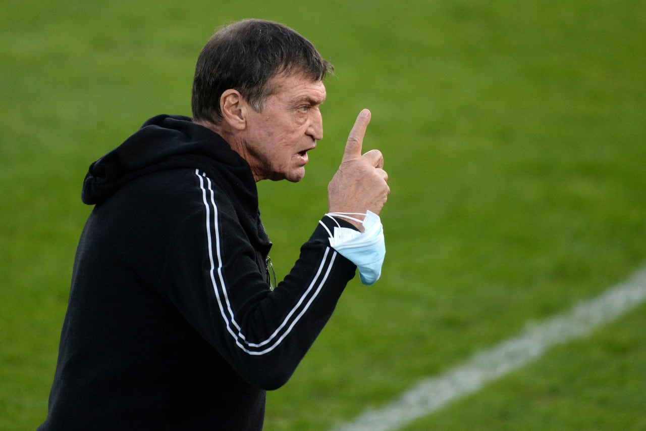 Falcioni habló de su salida de Independiente