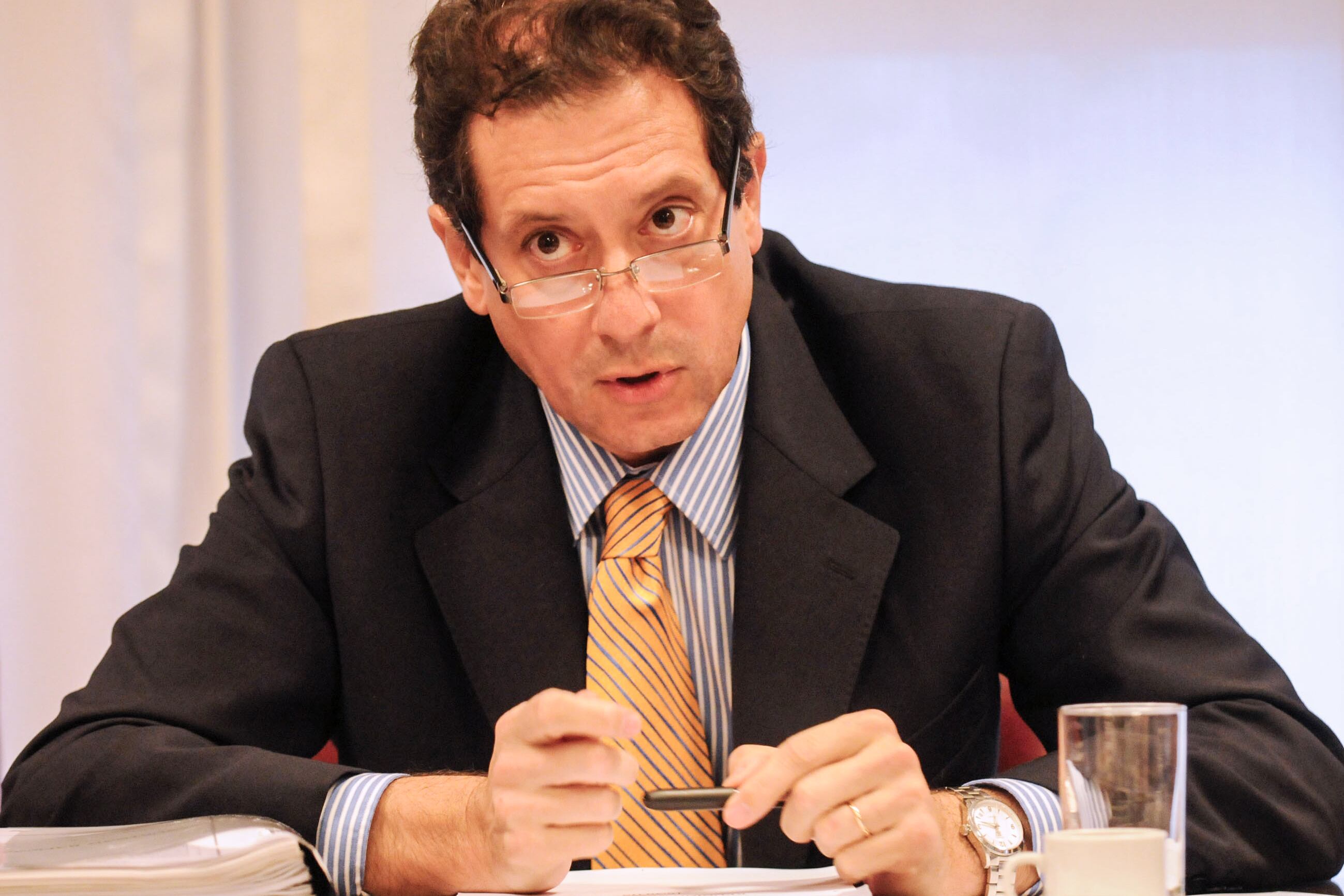 Miguel Pesce encabezó la reunión con las cámaras de bancos.