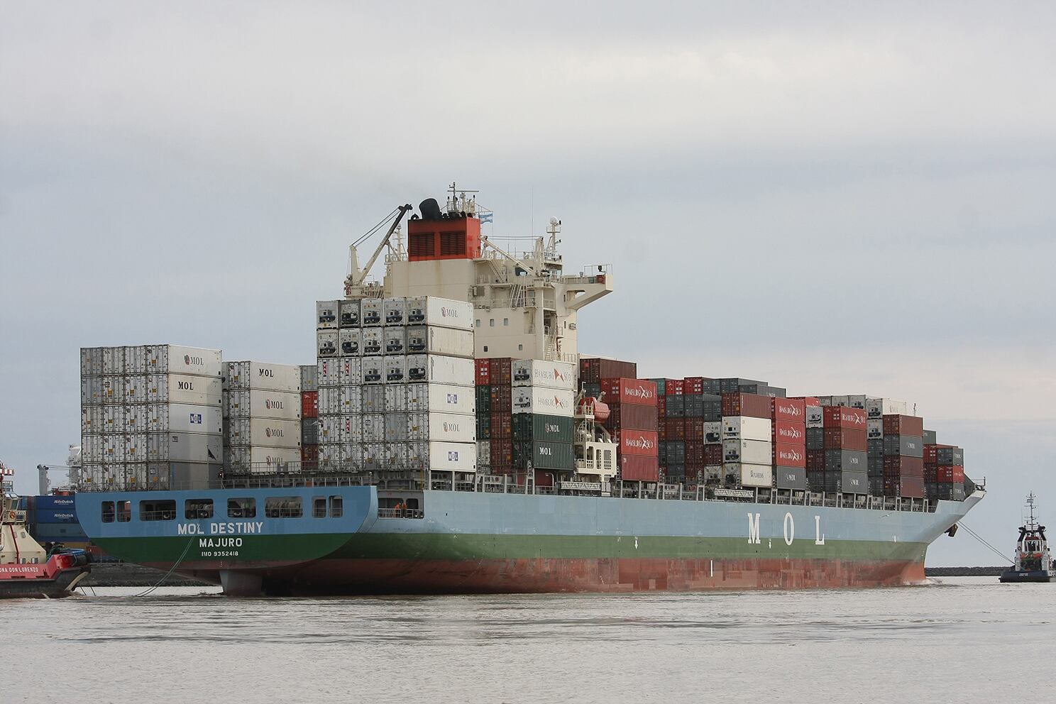 China apunta a expandir el pago en yuanes de sus operaciones de comercio exterior.