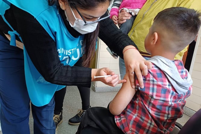 La campaña de vacunación contra el sarampión "viene mal" en la provincia. 