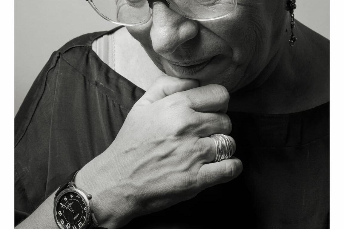 Andruetto espera tejer redes con escritorxs y poetas, para que sus voces puedan ser escuchadas