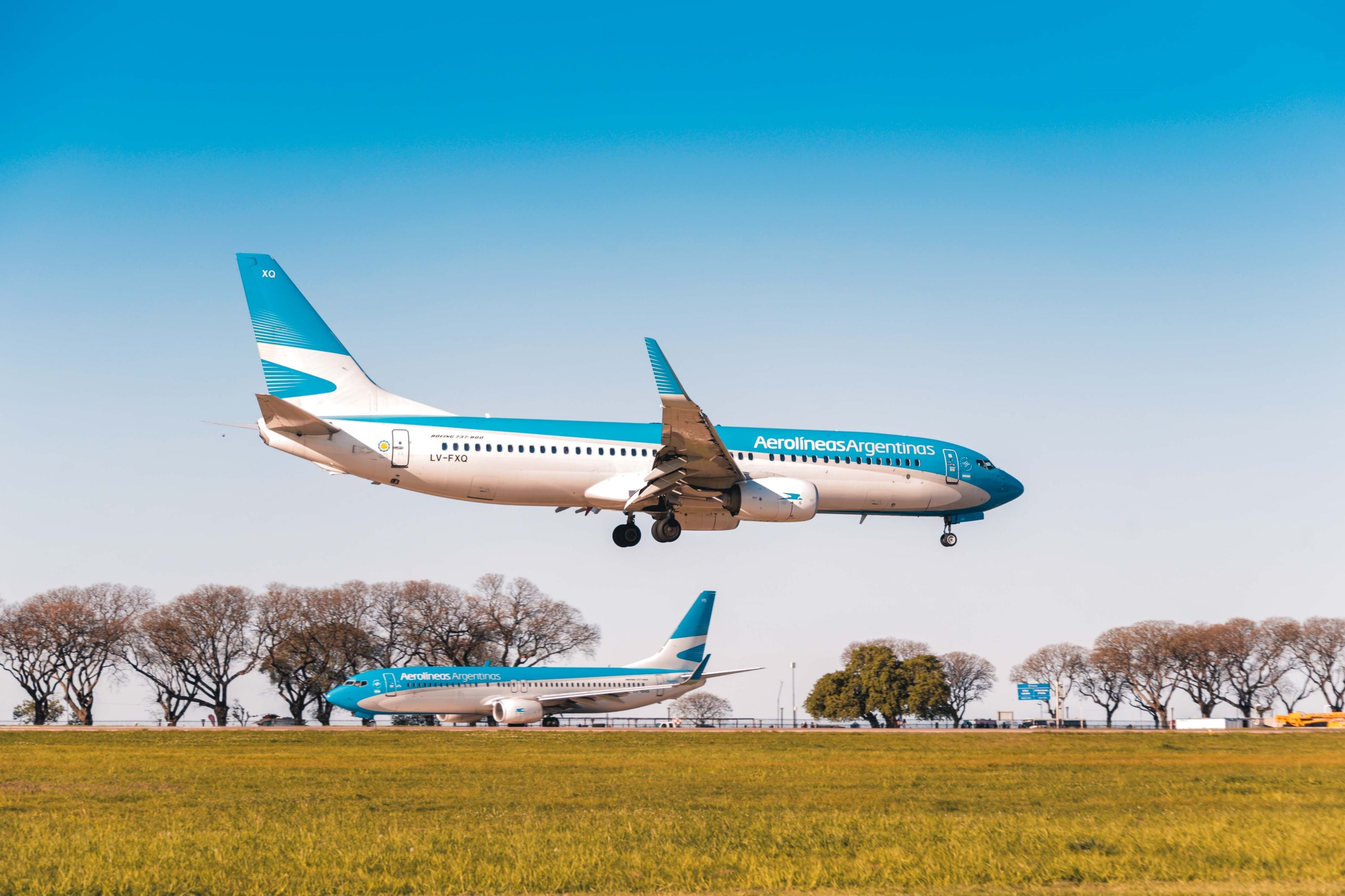 Vuelos cancelados y reprogramados por el paro. Imagen: Aerolíneas Argentinas.