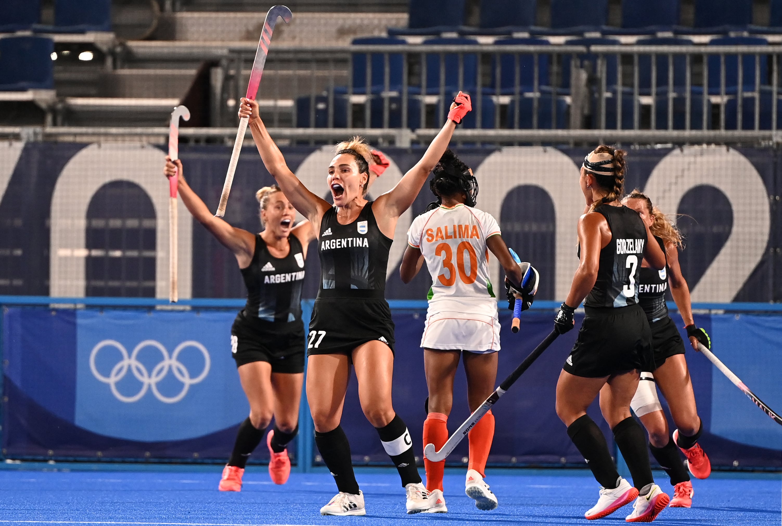 Barrionuevo metió los dos goles del triunfo 2-1 sobre India en semifinales de Tokio 2020, asegurando la medalla olímpica para Las Leonas