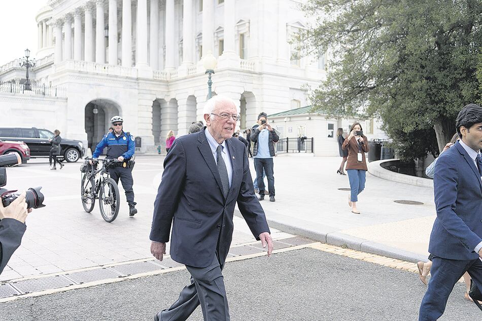 El veterano Sanders es el candidato más situado a la izquierda del partido demócrata.