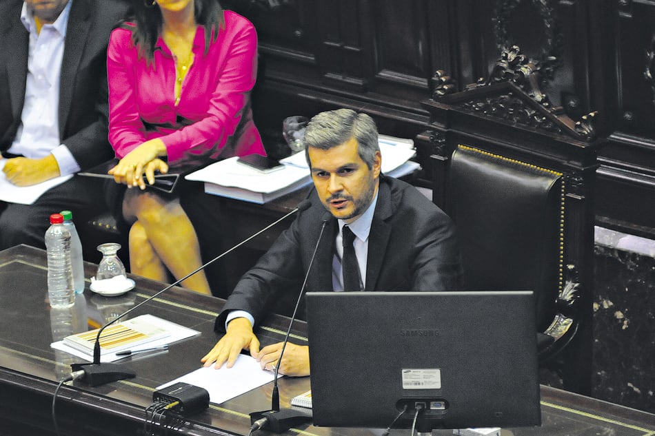 El jefe de Gabinete, Marcos Peña, mostró un tono combativo durante su paso por la Cámara de Diputados.