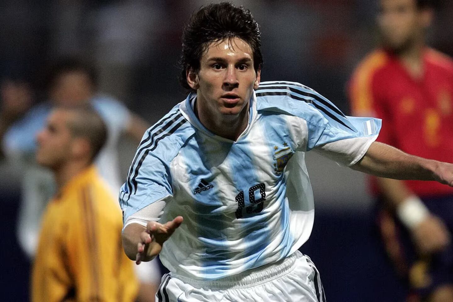 Messi ganó los premios como goleador y mejor jugador del Mundial Sub 20 2005.