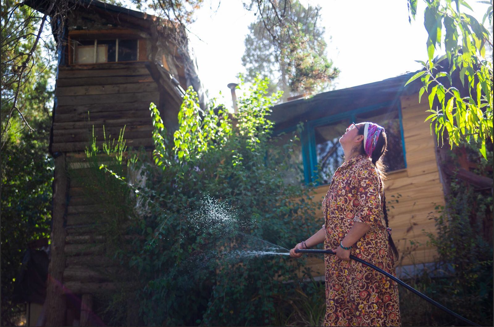 Soraya Maicoño en su casa de Mallín Ahogado, Río Negro.