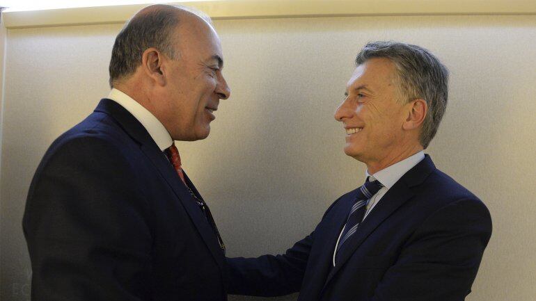 Muthar Kent, CEO de Coca Cola y el presidente Mauricio Macri en Davos.