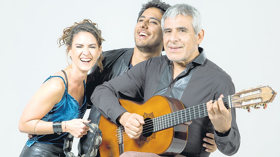 Riendas libres, un “power trío” de músicas de raíz. Actuarán hoy a las 21 en el Teatro Coliseo.