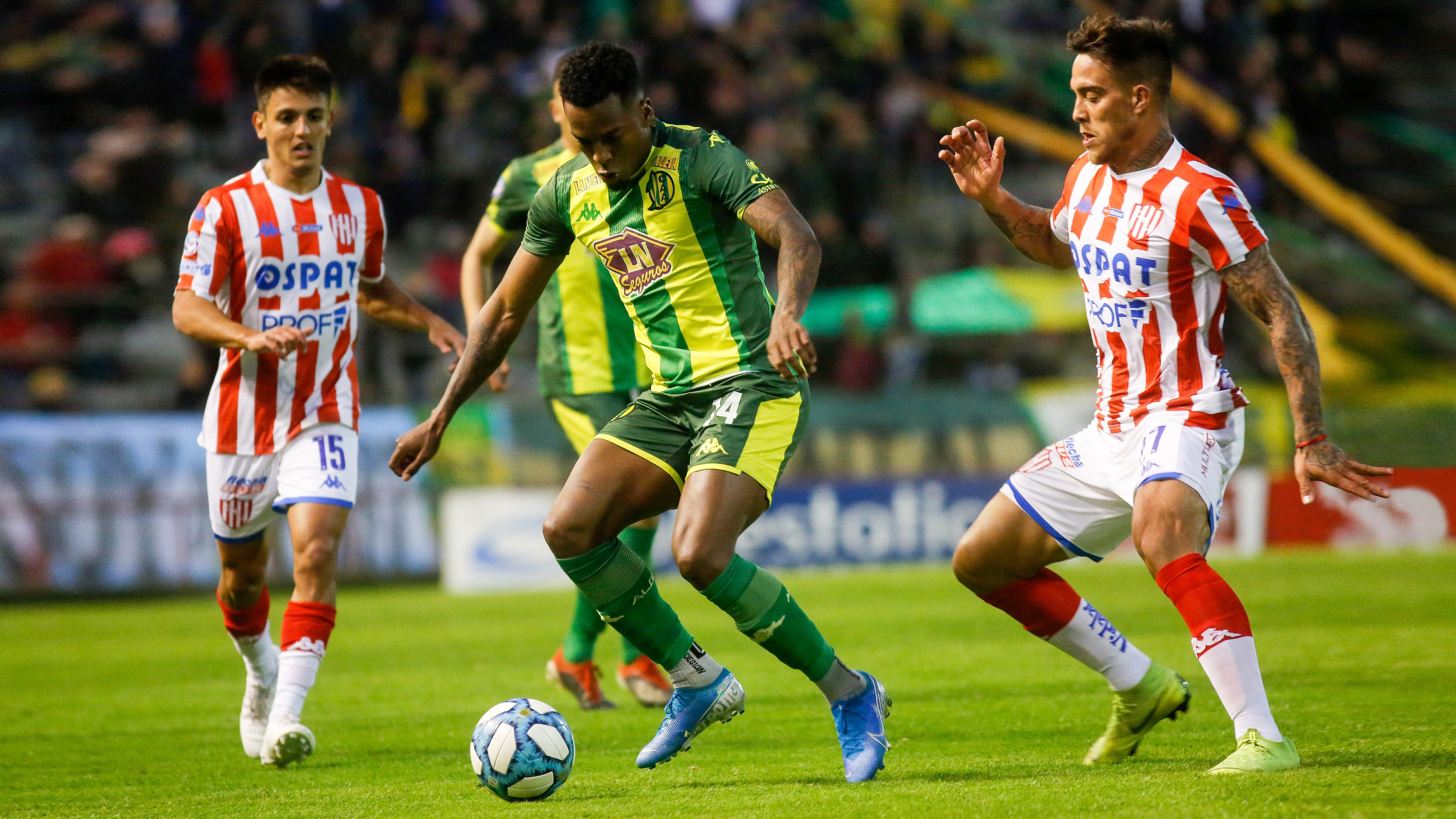 Rincón marcó el descuento para Aldosivi; pero al final ganó Unión de Santa Fe.