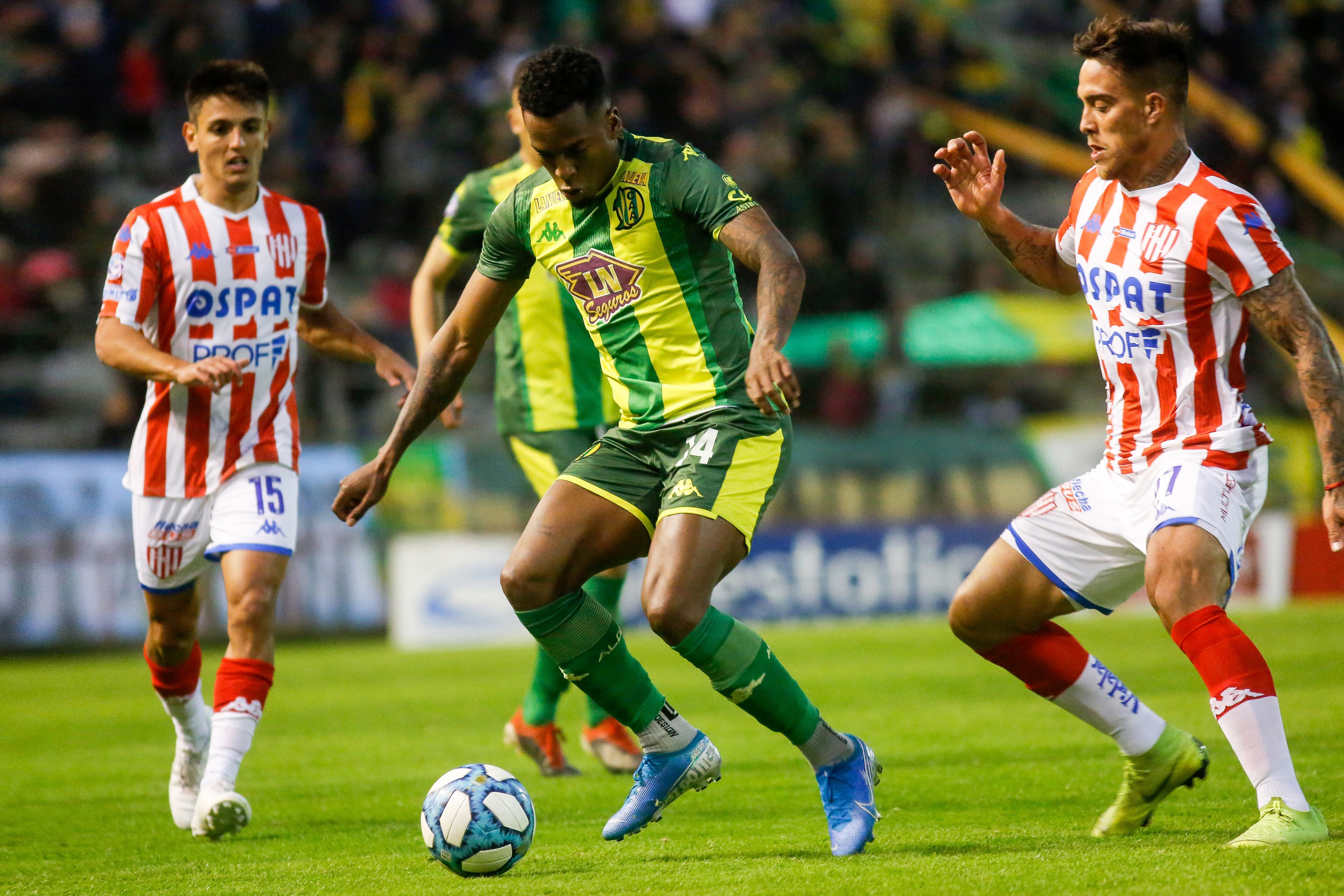 Rincón marcó el descuento para Aldosivi; pero al final ganó Unión de Santa Fe.