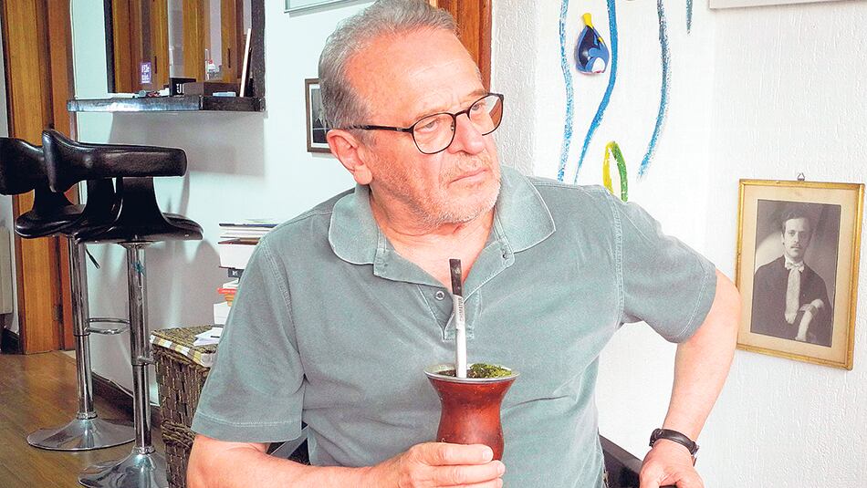 Tarso Genro está en el Instituto Nuevos Paradigmas, junto a Baltasar Garzón y De Sousa Santos.