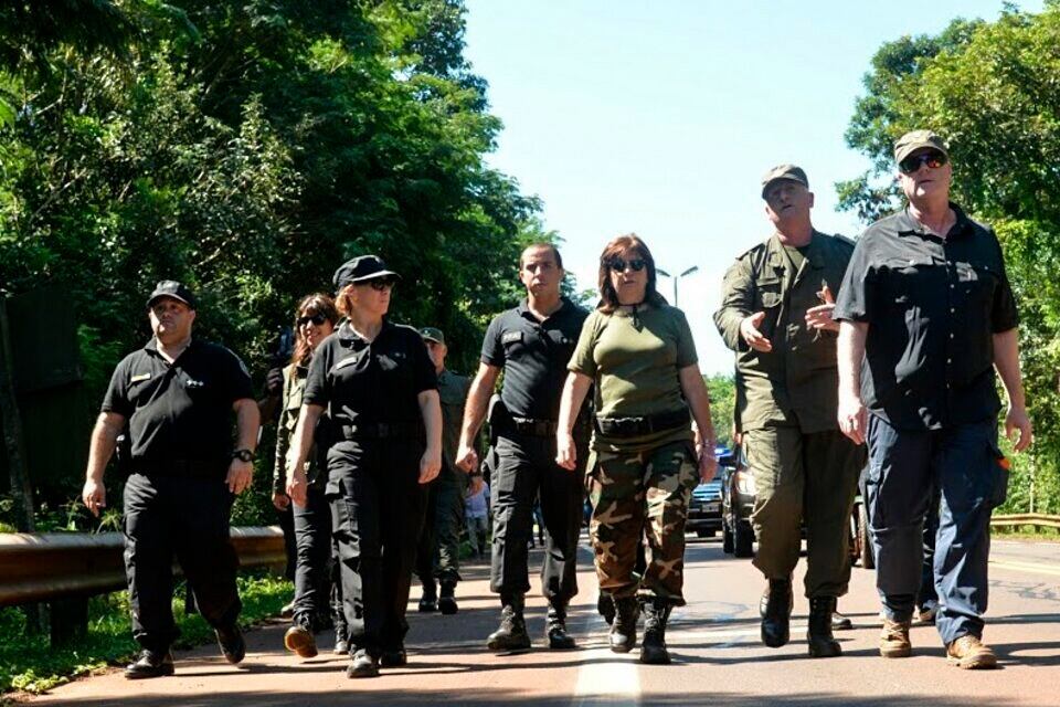 Como ministra de Seguridad, Bullrich hizo de "cuidar a los que nos cuidan" un lema.