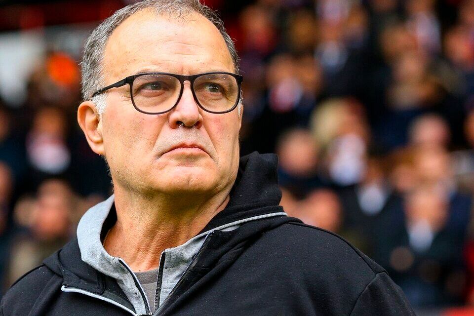Marcelo Bielsa miró 90 partidos antes de darle el sí al candidato Arechabaleta
