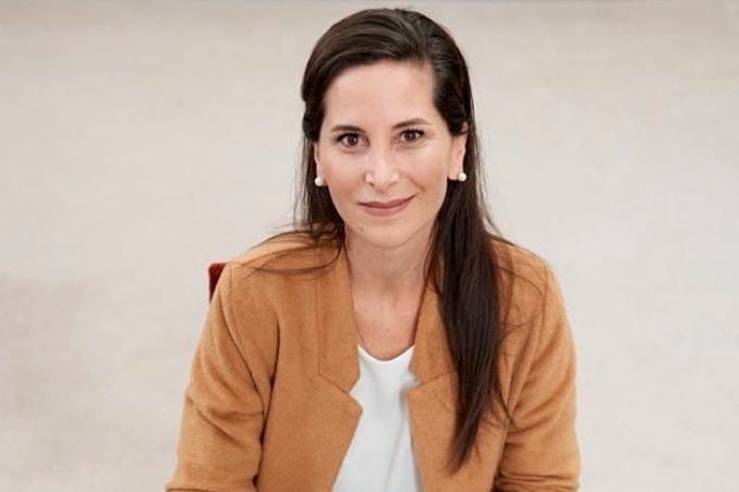 Morán es concejala ad honorem de Zárate y esposa del ex tenista  José "Chucho" Acasuso.