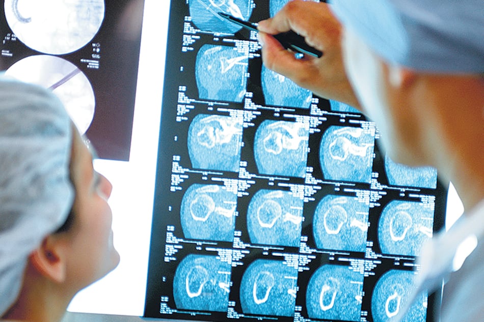 La Defensoría del Pueblo informó que el aumento de prepagas supera a la inflación en los últimos tres años.