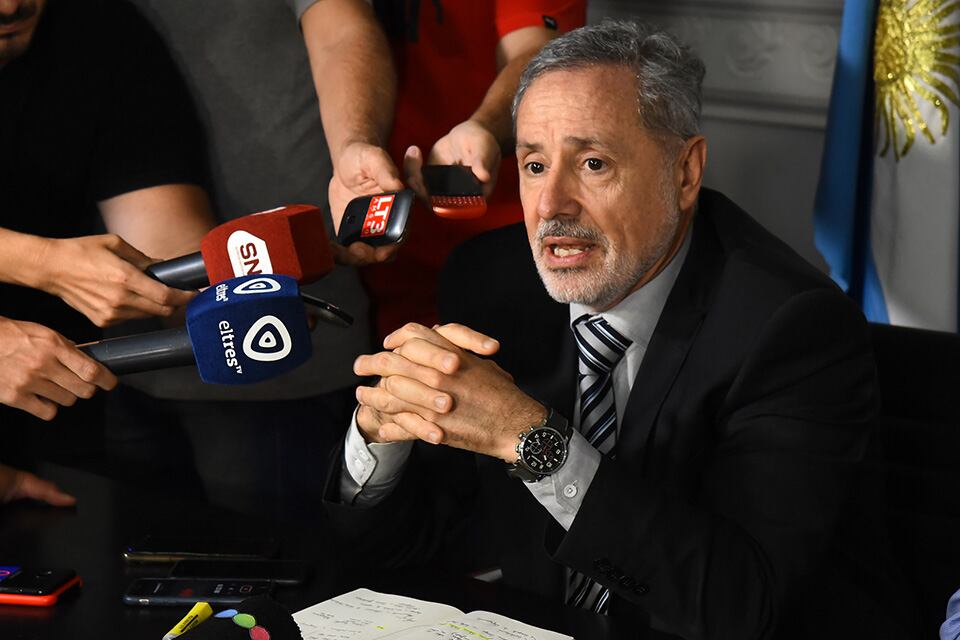 La renuncia de Sain tuvo ecos en la Legislatura.