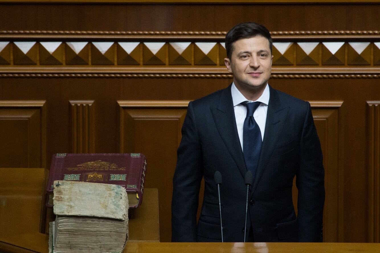 "La delegación ucraniana se entrevistará con la rusa sin fijar condiciones previas en la frontera ucrano-bielorrusa", confirmó este mediodía el presidene ucraniano Volodimir Zelenski.