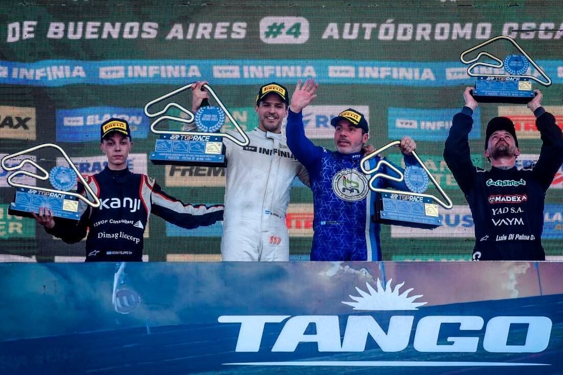Matías Rossi, ganador en el Top Race en Buenos Aires junto a Di Palma, flamante bicampeón.