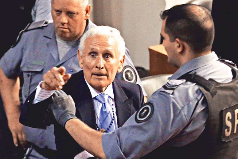 Miguel Osvaldo Etchecolatz.