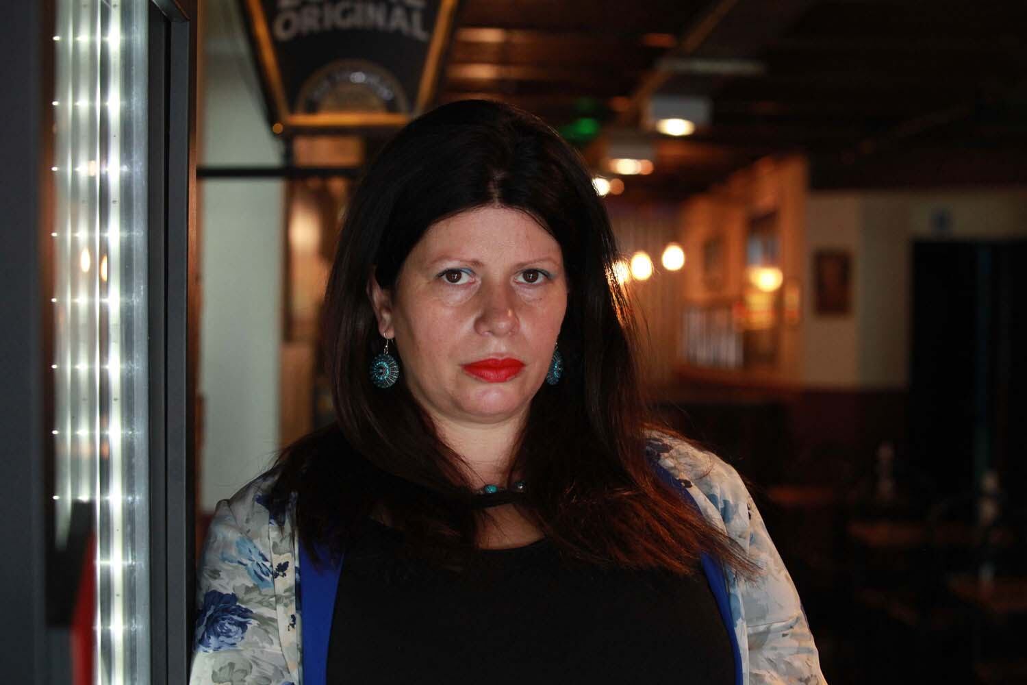 Dolores Reyes es finalista por "Cometierra", editada por Sigilo, la única editorial independiente en un listado de doce finalistas.