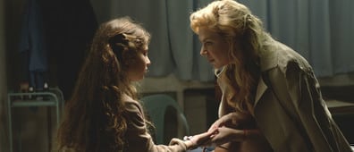 El guión es un meticuloso laberinto que en el clímax del misterio consigue los mejores momentos.