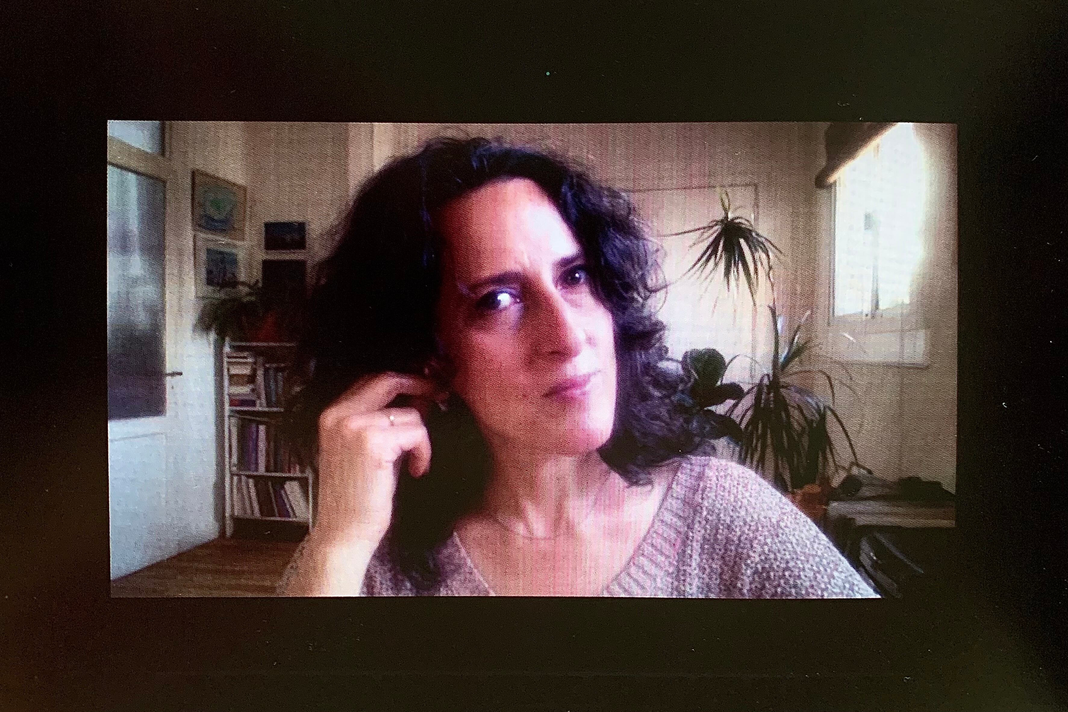 Retrato de Rosana Schoijett por Andrés Wertheim. Abajo: Schoijett retratada por Wertheim.