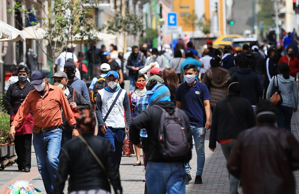 Ecuador, que declaró la presencia del virus en su territorio el 29 de febrero de 2020, registra más de un millón de casos y alrededor de 36.000 muertos, de acuerdo con la estadounidense Universidad Johns Hopkins. (Foto: EFE)
