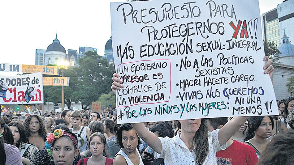 Organizaciones feministas y de derechos humanos expresaron su preocupación por el ajuste.
