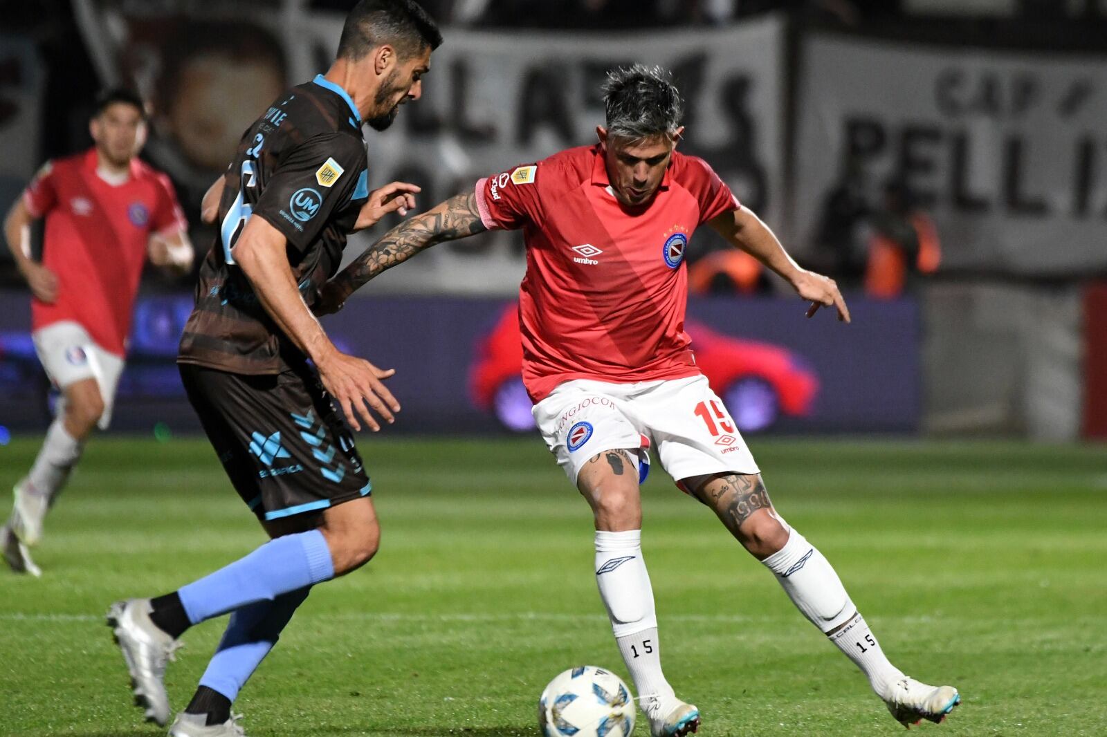 El Calamar y el Bicho quedaron a mano