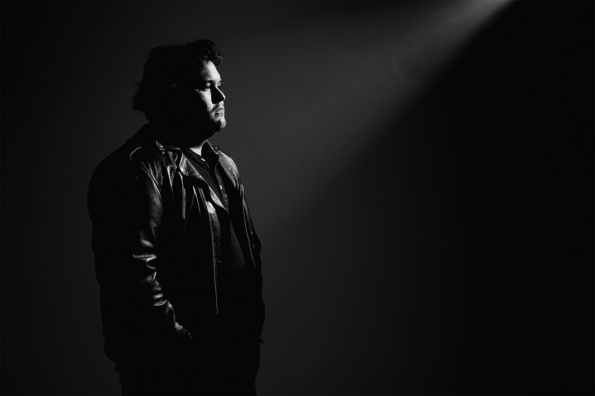 Más cerca del sonido de los '90 que de los clásicos de la era de su padre, Wolfgang busca un sello personal sin esconder nada