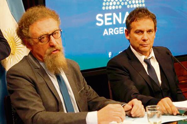 Alonso trabajó en la Secretaría General de Presidencia bajo este gobierno.