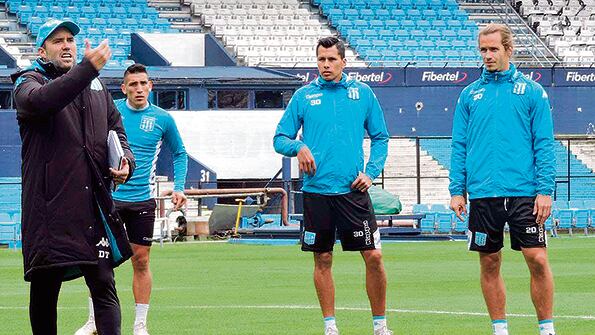 Coudet decidió que Licha no viaje y que Bou vaya al banco.