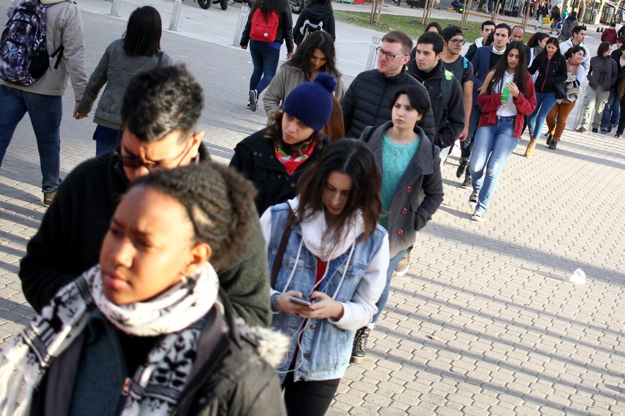 La tasa de desempleo de los jóvenes nacidos entre 1997 y 2004 es de 26 por ciento.