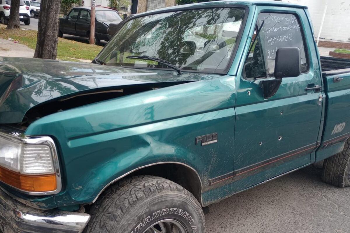 Enzo Cadis tenía 19 años y fue asesinado a balazos en su camioneta