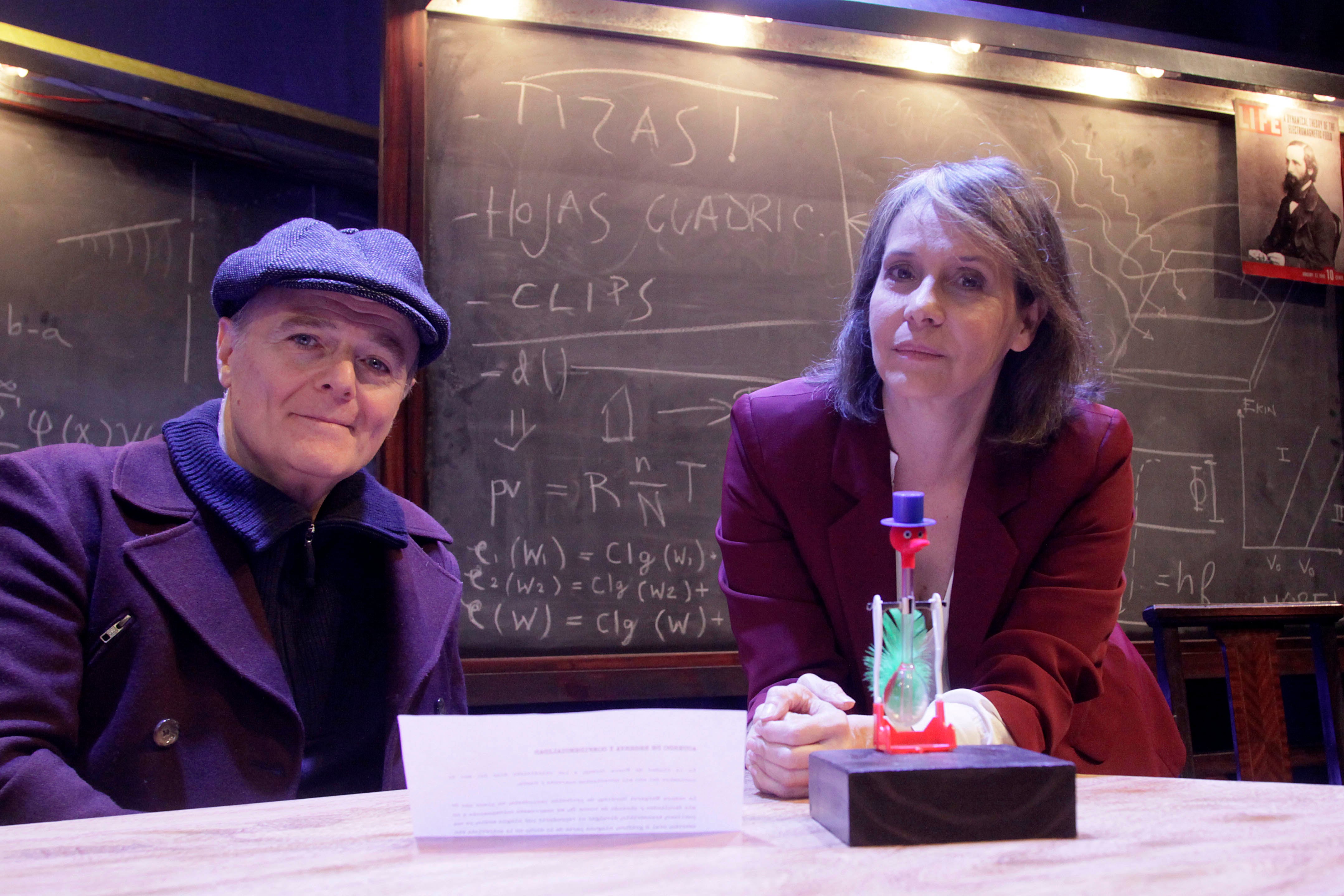 "El autor, Mark St. Germain, indaga sobre estos personajes famosos más allá de sus aportes a la Humanidad"