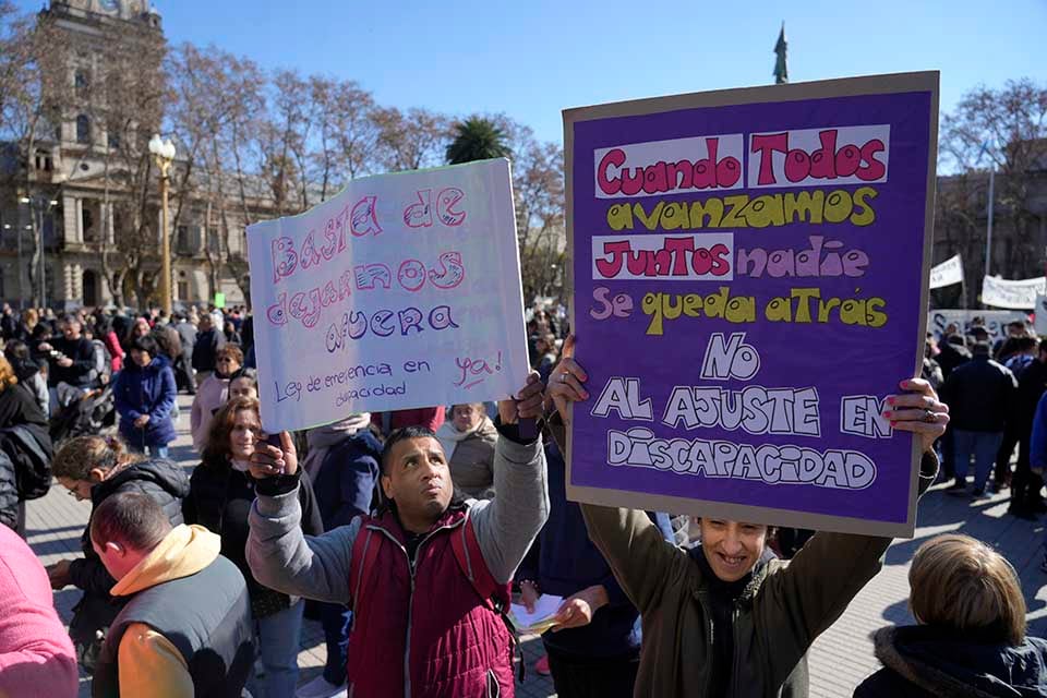 Las organizaciones locales de discapacidad llevan adelante reclamos contra el ajuste.