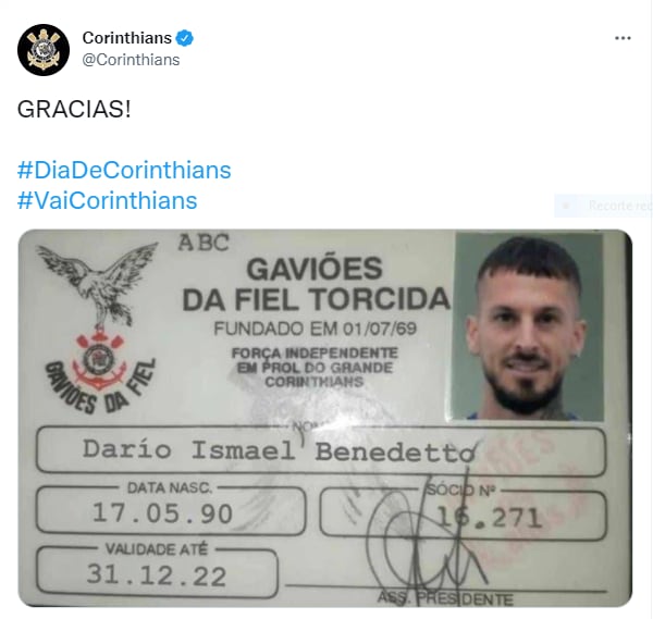 La imagen que compartió Corinthians en sus redes sociales para burlarse Darío Benedetto. 