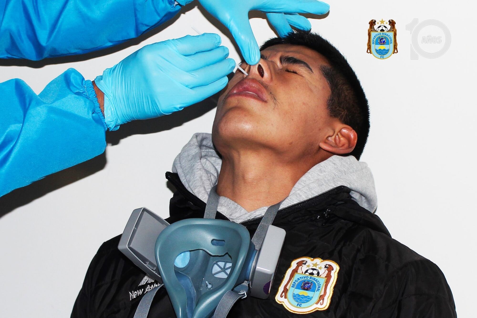 Todo el plantel de Binacional fue sometido el miércoles a hisopados para el análisis de Covid-19.