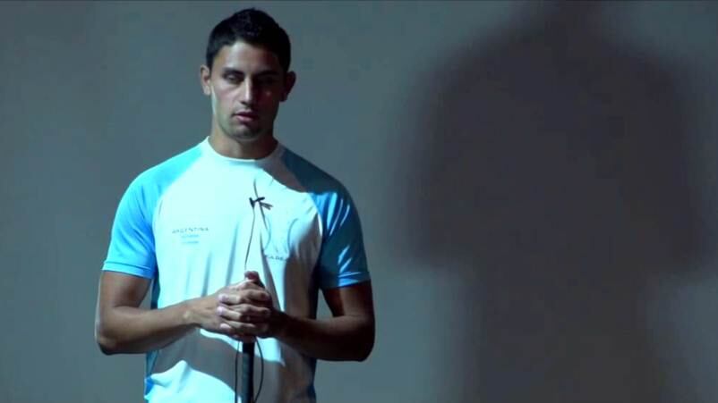 Alexis Acosta, el atleta ciego al que el Gobierno le bajó una beca.