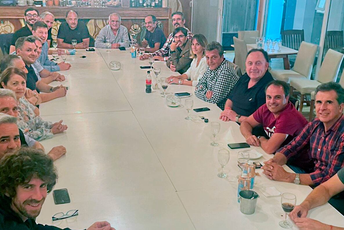 Sergio Massa con intendentes del Frente Renovador.