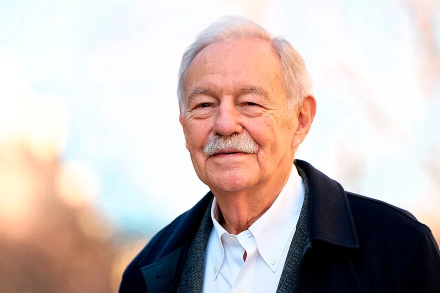 La obra de Mendoza ha sido traducida a varios idiomas