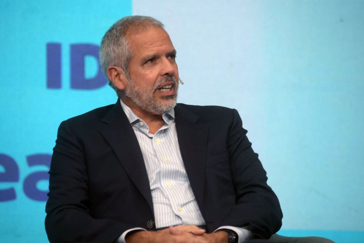 Luis Pérez Companc en el Coloquio de IDEA