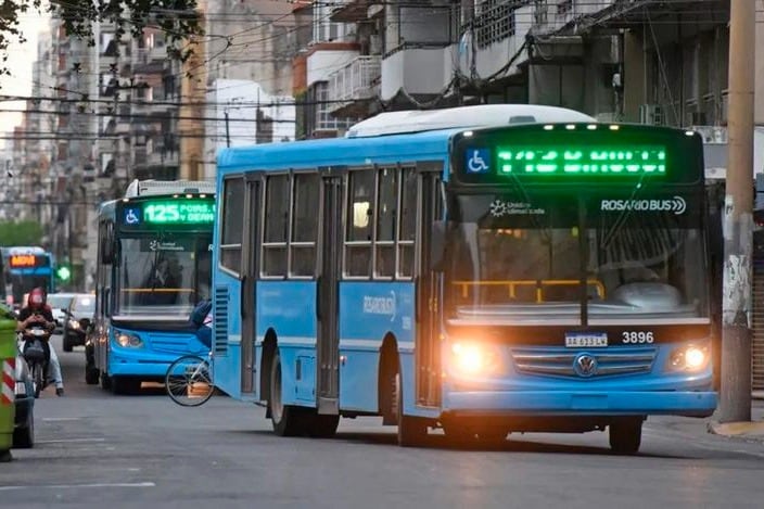 Los subsidios no son sólo por las tarifas, sino por una defensa del uso de los transportes públicos en lugar de los autos individuales.