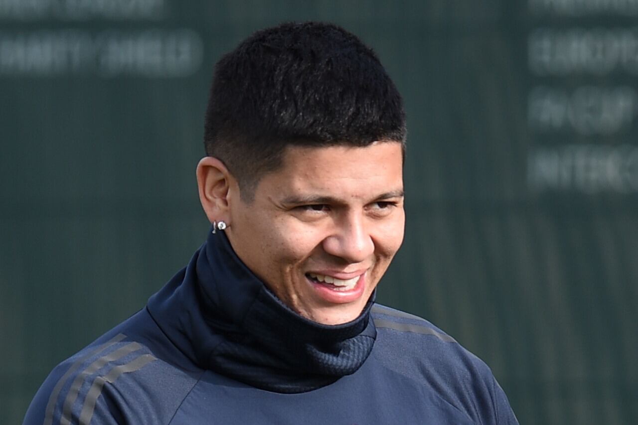 El defensor Marcos Rojo.