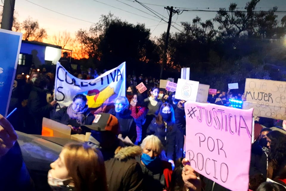 La marcha llegó al lugar donde encontraron a Rocío