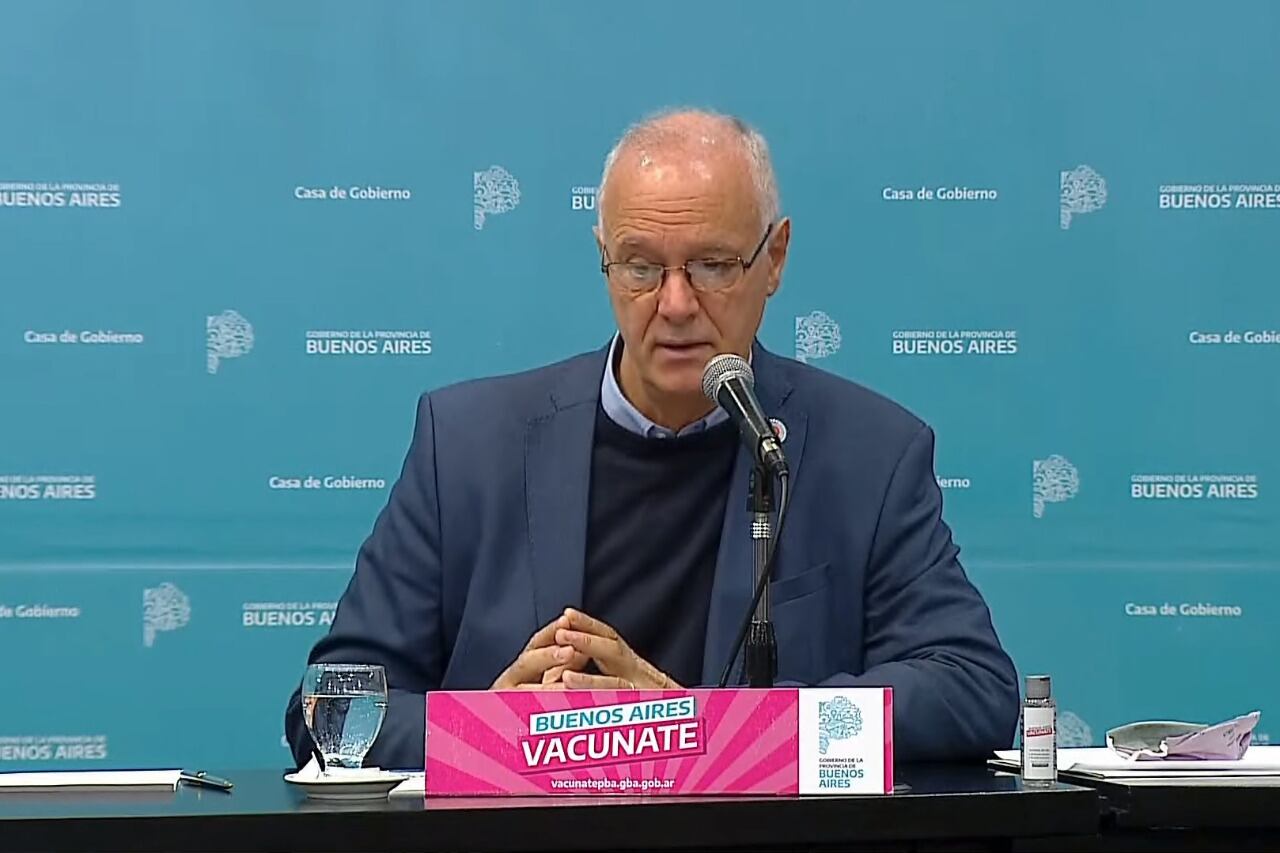 "Ahora que los números son incontrastables, esperamos que vuelva a haber consenso porque hacen falta más medidas: si mantenemos las cosas así, el sistema de salud va a colapsar", dijo Gollan.